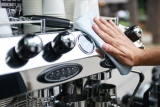 Cómo limpiar el interior de una cafetera: los mejores trucos de bricolaje